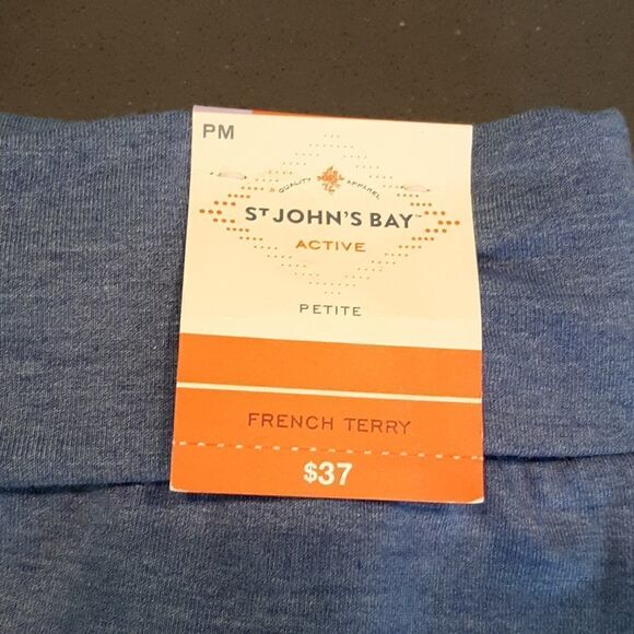 NWT St. John's Bay Active Bold Blue French Terry Capris - Picture 2 of 11
